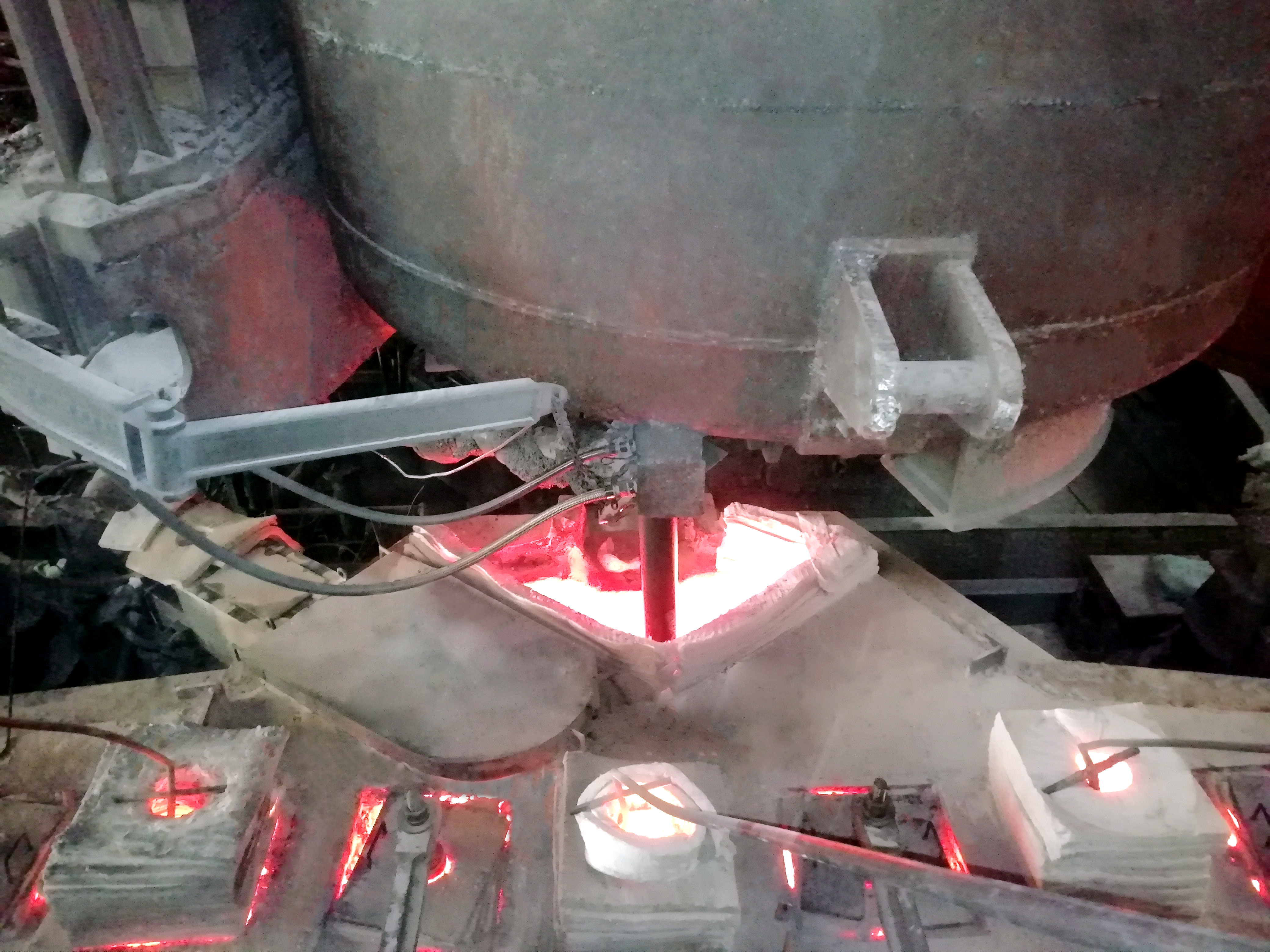  Induction Heater with Temperature Control in Steel Making
